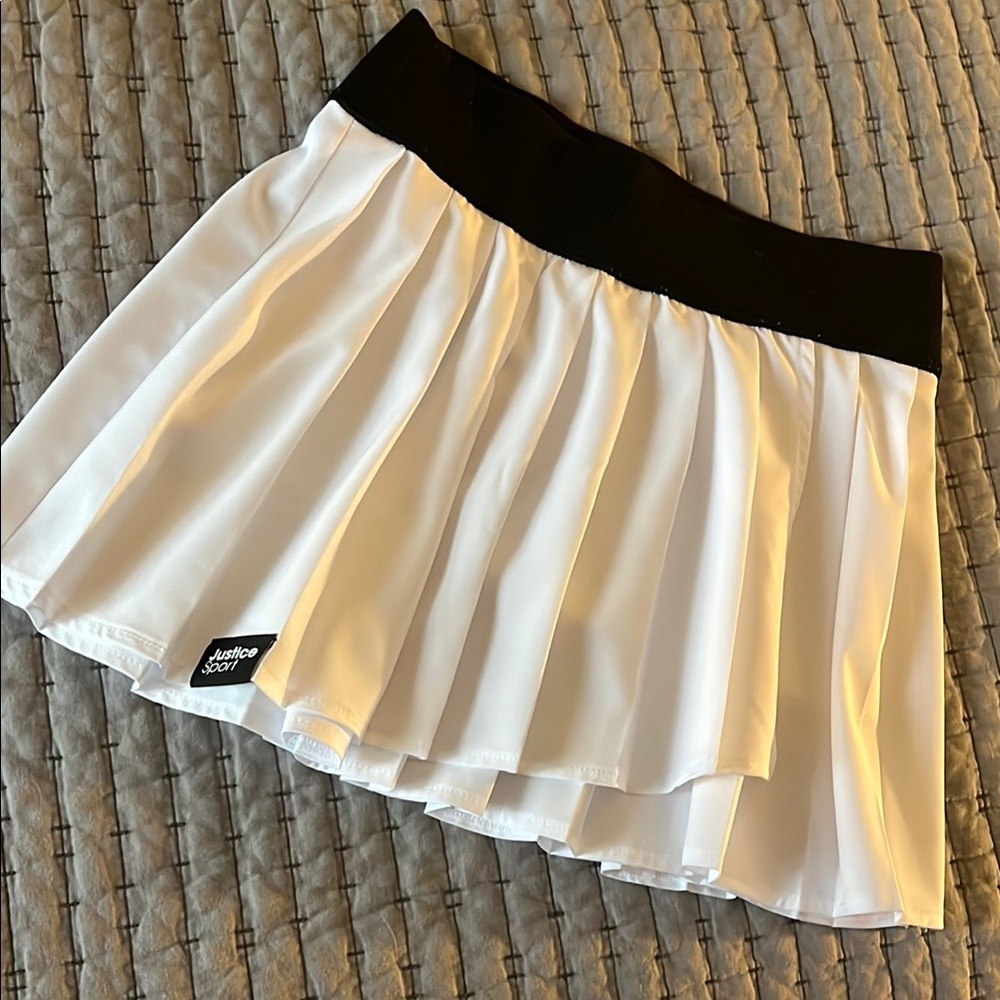 Girls white sports skirt